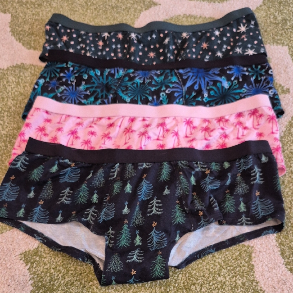Bundle Of 4 Me Undies Hipster Size L